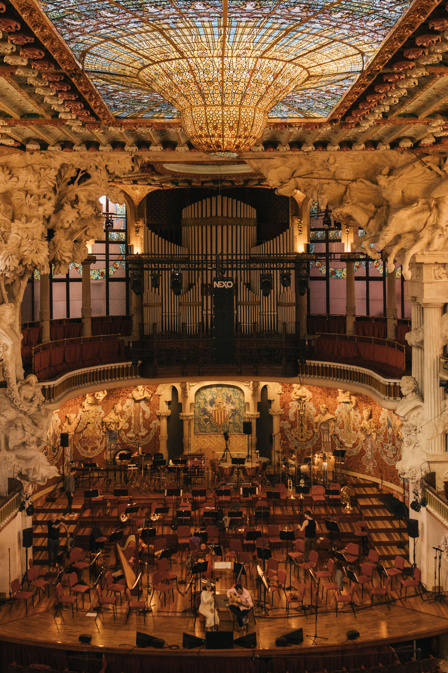 NANDO & ELSA PERETTI CORPORATE VIDEO